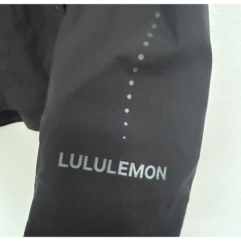 Lululemon Black Swiftly Tech Running Jacket Women's Size 12